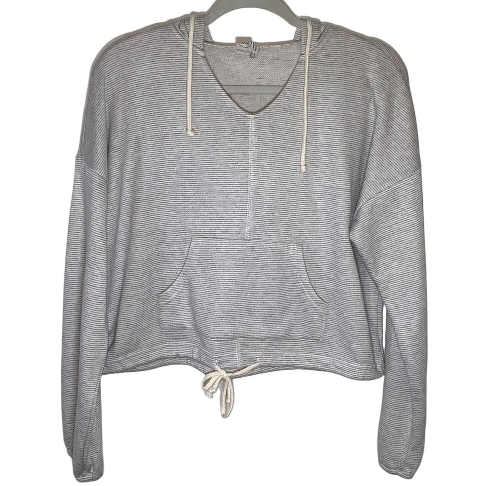 Paper‎ Crane cropped gray and white micro striped popover hoodie Sz M